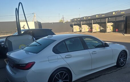 BMW 3 серия, 2020 год, 3 300 000 рублей, 2 фотография