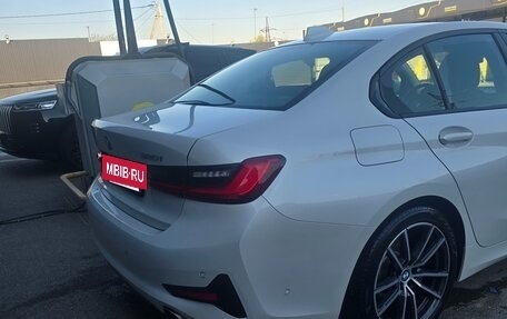 BMW 3 серия, 2020 год, 3 300 000 рублей, 4 фотография