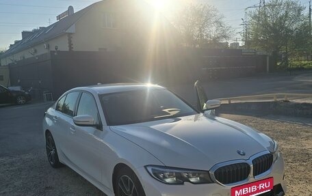 BMW 3 серия, 2020 год, 3 300 000 рублей, 20 фотография
