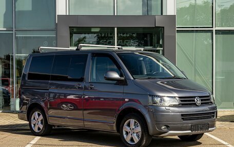 Volkswagen Multivan T5, 2012 год, 2 195 000 рублей, 3 фотография