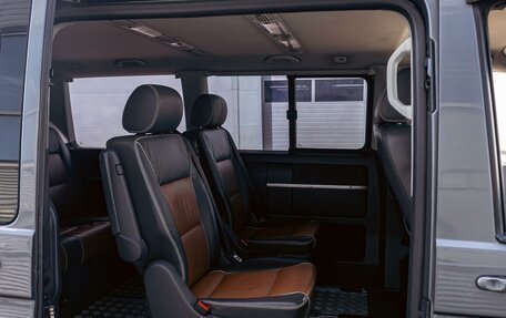 Volkswagen Multivan T5, 2012 год, 2 195 000 рублей, 16 фотография