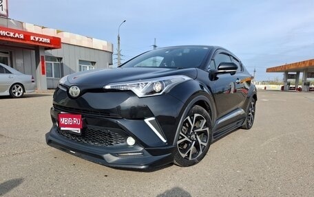 Toyota C-HR I рестайлинг, 2017 год, 1 805 000 рублей, 1 фотография