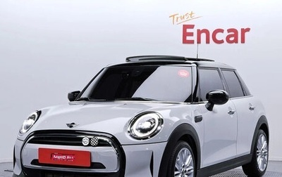MINI Hatch, 2023 год, 1 860 000 рублей, 1 фотография