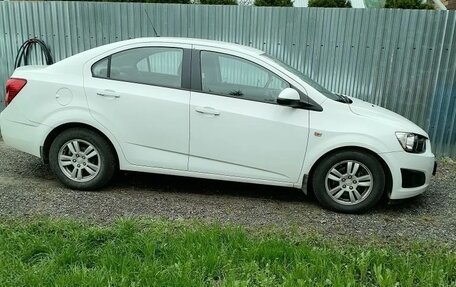 Chevrolet Aveo III, 2013 год, 765 000 рублей, 1 фотография