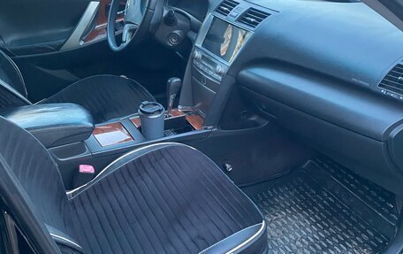 Toyota Camry, 2009 год, 1 100 000 рублей, 5 фотография