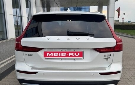 Volvo V60 Cross Country II, 2023 год, 4 100 000 рублей, 21 фотография