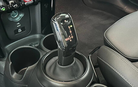 MINI Hatch, 2023 год, 1 860 000 рублей, 8 фотография