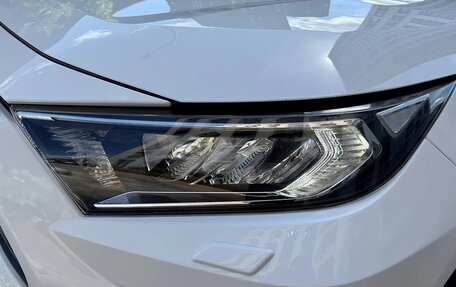 Toyota RAV4, 2020 год, 3 200 000 рублей, 6 фотография