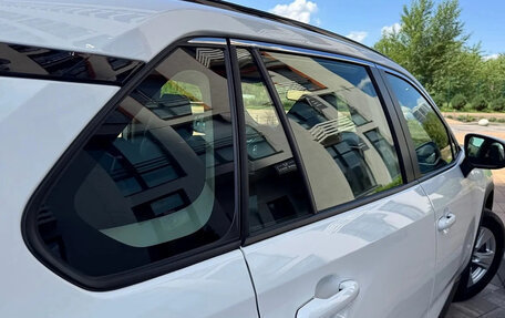 Toyota RAV4, 2020 год, 3 200 000 рублей, 4 фотография