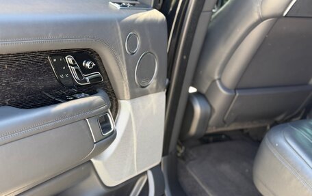 Land Rover Range Rover IV рестайлинг, 2020 год, 12 500 000 рублей, 16 фотография
