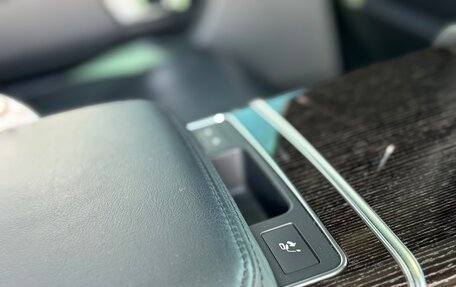 Land Rover Range Rover IV рестайлинг, 2020 год, 12 500 000 рублей, 32 фотография