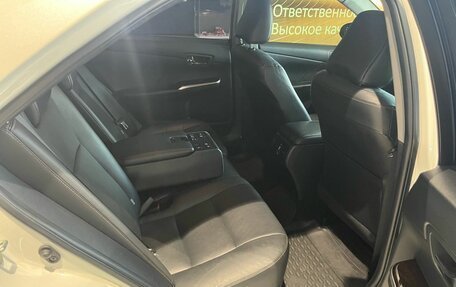 Toyota Camry, 2017 год, 2 099 000 рублей, 26 фотография