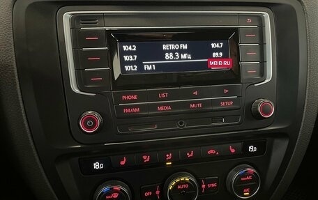 Volkswagen Jetta VI, 2016 год, 1 199 000 рублей, 7 фотография