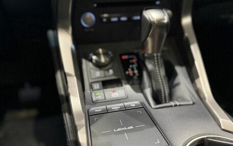 Lexus NX I, 2018 год, 2 907 000 рублей, 18 фотография