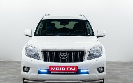 Toyota Land Cruiser Prado 150 рестайлинг 2, 2012 год, 3 180 000 рублей, 3 фотография