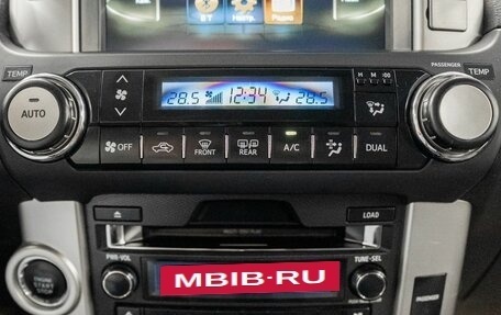 Toyota Land Cruiser Prado 150 рестайлинг 2, 2012 год, 3 180 000 рублей, 15 фотография