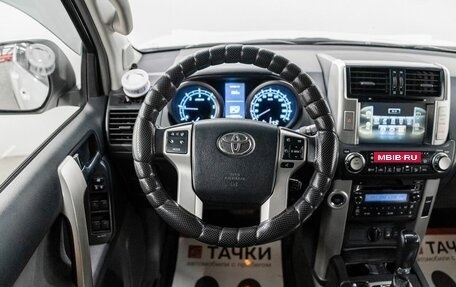Toyota Land Cruiser Prado 150 рестайлинг 2, 2012 год, 3 180 000 рублей, 10 фотография
