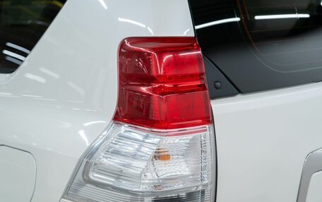Toyota Land Cruiser Prado 150 рестайлинг 2, 2012 год, 3 180 000 рублей, 22 фотография