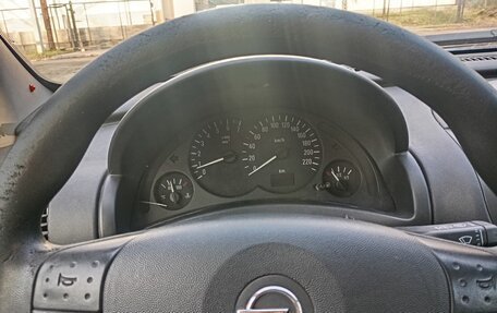 Opel Corsa C рестайлинг, 2002 год, 235 000 рублей, 7 фотография