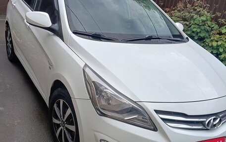 Hyundai Solaris II рестайлинг, 2016 год, 1 150 000 рублей, 2 фотография