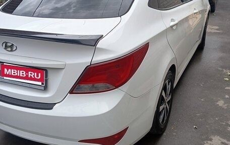 Hyundai Solaris II рестайлинг, 2016 год, 1 150 000 рублей, 4 фотография