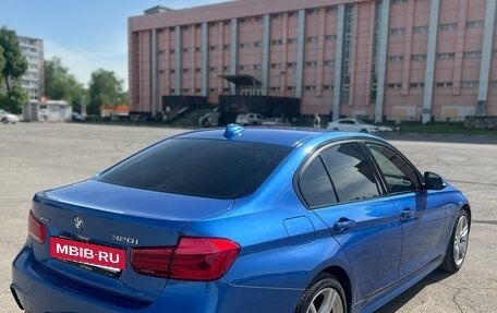 BMW 3 серия, 2017 год, 2 390 000 рублей, 4 фотография