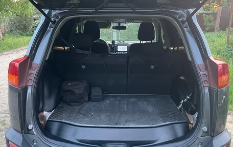 Toyota RAV4, 2012 год, 1 700 000 рублей, 11 фотография