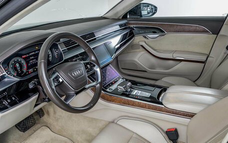 Audi A8, 2021 год, 4 690 000 рублей, 8 фотография