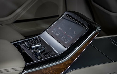 Audi A8, 2021 год, 4 690 000 рублей, 12 фотография