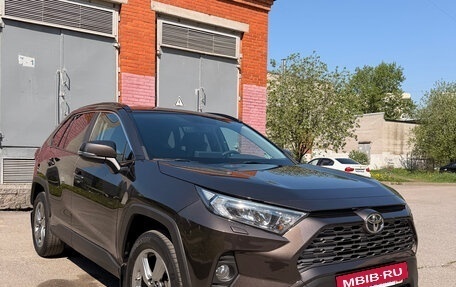 Toyota RAV4, 2019 год, 3 085 000 рублей, 3 фотография