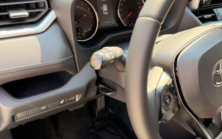 Toyota RAV4, 2019 год, 3 085 000 рублей, 26 фотография