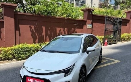 Toyota Corolla, 2022 год, 1 550 000 рублей, 2 фотография