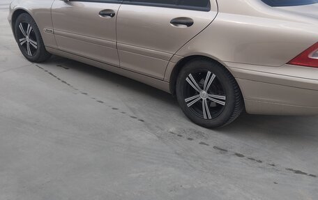 Mercedes-Benz C-Класс, 2003 год, 750 000 рублей, 4 фотография