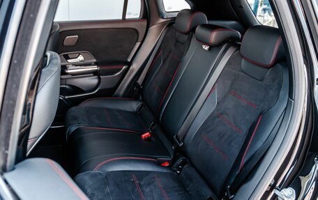Mercedes-Benz GLA, 2021 год, 3 800 000 рублей, 27 фотография