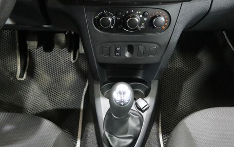 Renault Sandero II рестайлинг, 2018 год, 970 000 рублей, 16 фотография