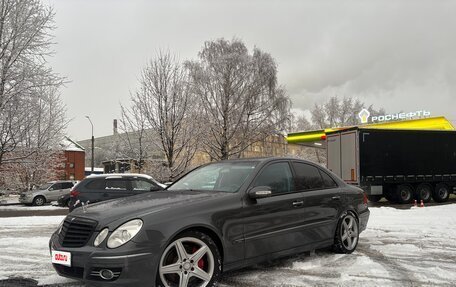 Mercedes-Benz E-Класс, 2005 год, 1 050 000 рублей, 8 фотография