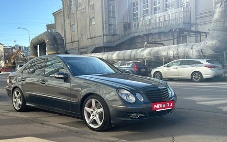 Mercedes-Benz E-Класс, 2005 год, 1 050 000 рублей, 3 фотография
