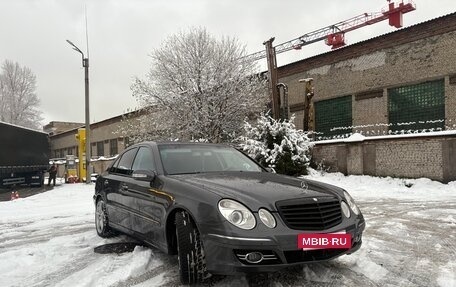 Mercedes-Benz E-Класс, 2005 год, 1 050 000 рублей, 9 фотография