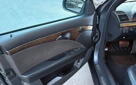 Mercedes-Benz E-Класс, 2005 год, 1 050 000 рублей, 21 фотография