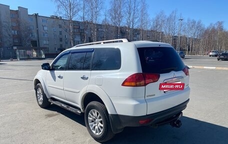 Mitsubishi Pajero Sport II рестайлинг, 2013 год, 1 710 000 рублей, 4 фотография