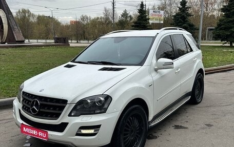 Mercedes-Benz M-Класс, 2011 год, 1 500 000 рублей, 1 фотография