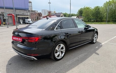 Audi A4, 2019 год, 2 500 000 рублей, 4 фотография