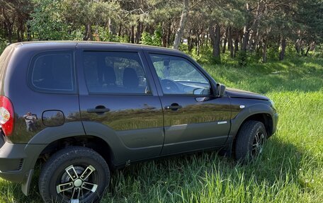 Chevrolet Niva I рестайлинг, 2013 год, 730 000 рублей, 4 фотография