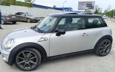 MINI Hatch, 2007 год, 700 000 рублей, 2 фотография