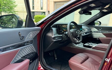 BMW 7 серия, 2023 год, 17 800 000 рублей, 17 фотография