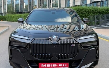 BMW 7 серия, 2023 год, 17 800 000 рублей, 10 фотография