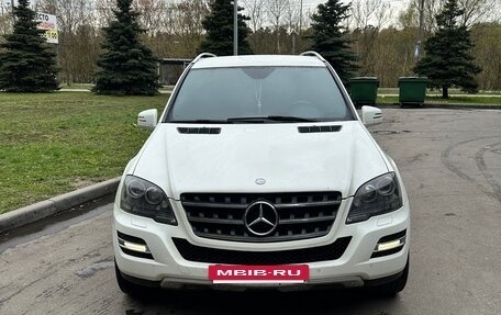 Mercedes-Benz M-Класс, 2011 год, 1 500 000 рублей, 5 фотография
