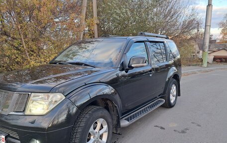 Nissan Pathfinder, 2007 год, 1 000 000 рублей, 13 фотография