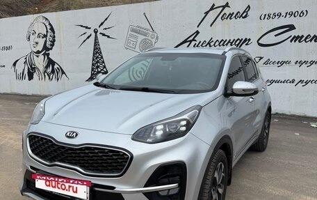 KIA Sportage IV рестайлинг, 2019 год, 2 310 000 рублей, 2 фотография