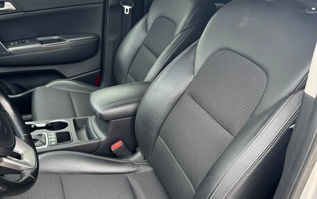 KIA Sportage IV рестайлинг, 2019 год, 2 310 000 рублей, 13 фотография